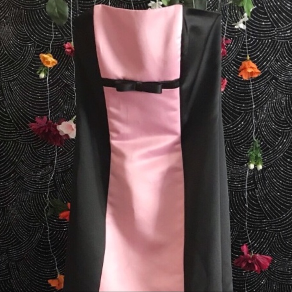 Long black and pink dress
